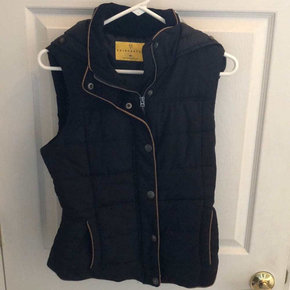 Prince & Fox Black Quilted Vest Sz Medium